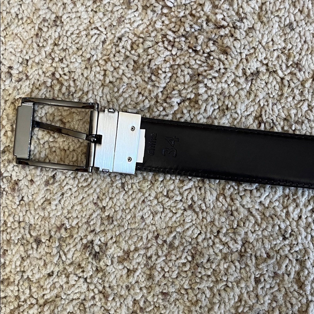 Steve Madden Textured Black Belt with Silver Buckle - Picture 2 of 3